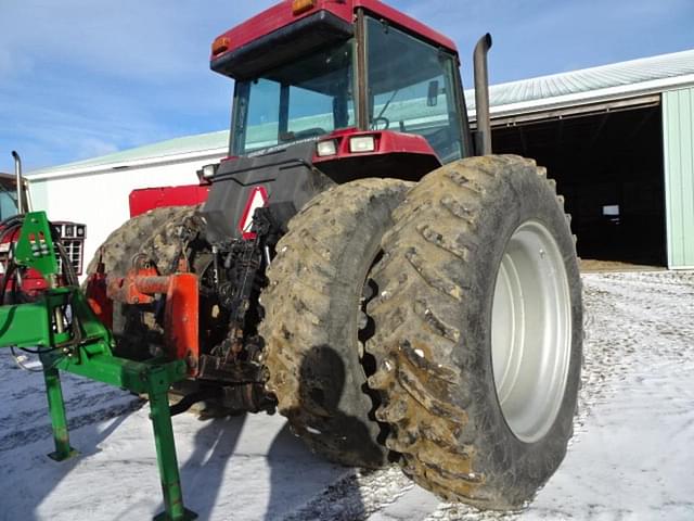 Image of Case IH 7110 equipment image 2