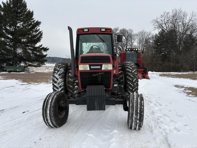 Image of Case IH 7110 equipment image 1