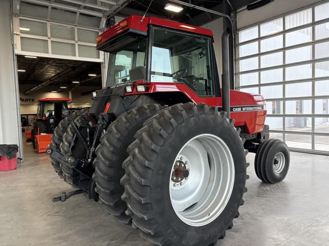 Image of Case IH 7120 equipment image 2