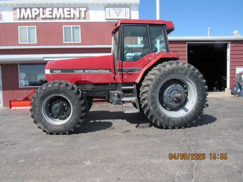 1990 Case IH 7120 Equipment Image0