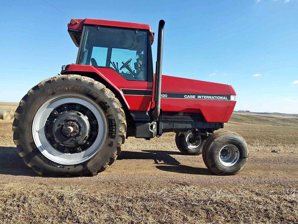 1990 Case IH 7130 Equipment Image0
