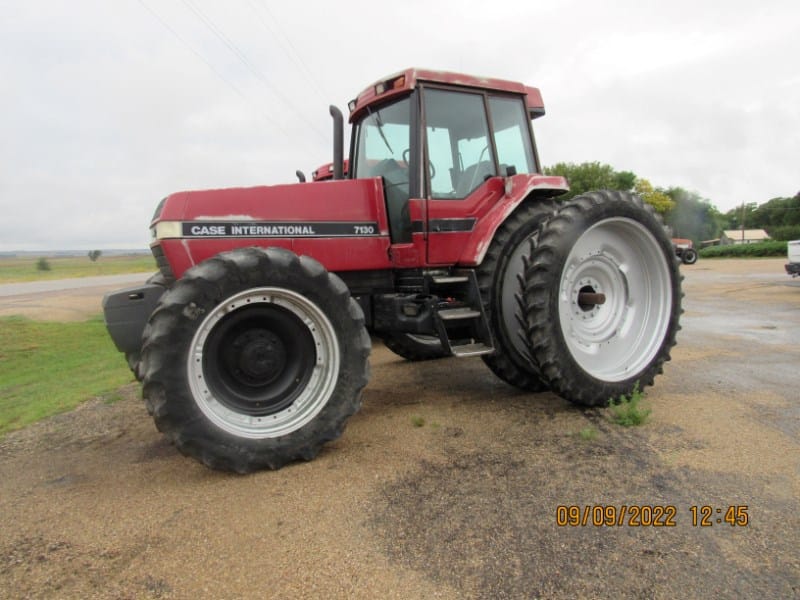 Main image Case IH 7130