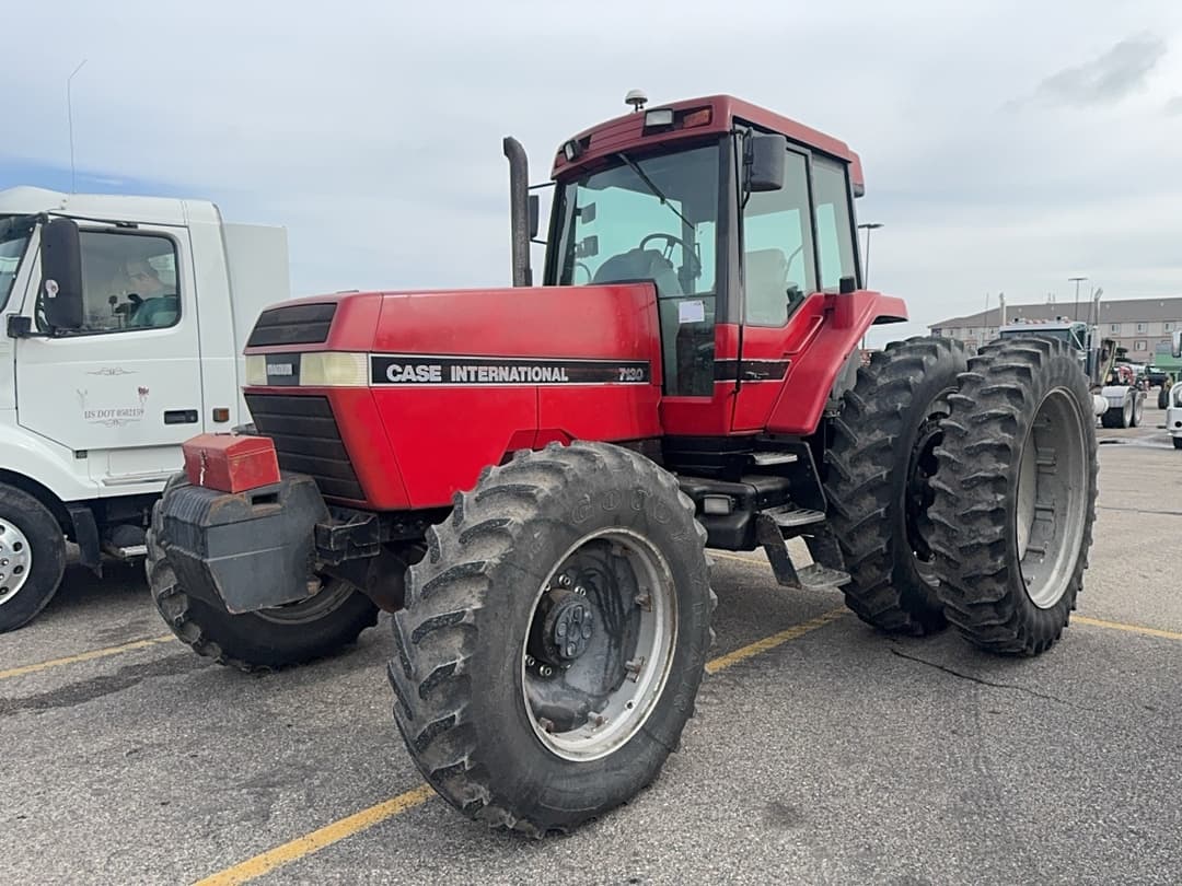 Image of Case IH 7130 Primary image