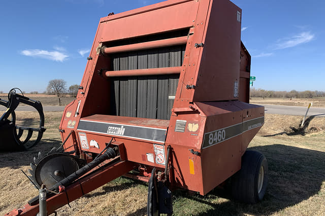 Image of Case IH 8460 equipment image 2