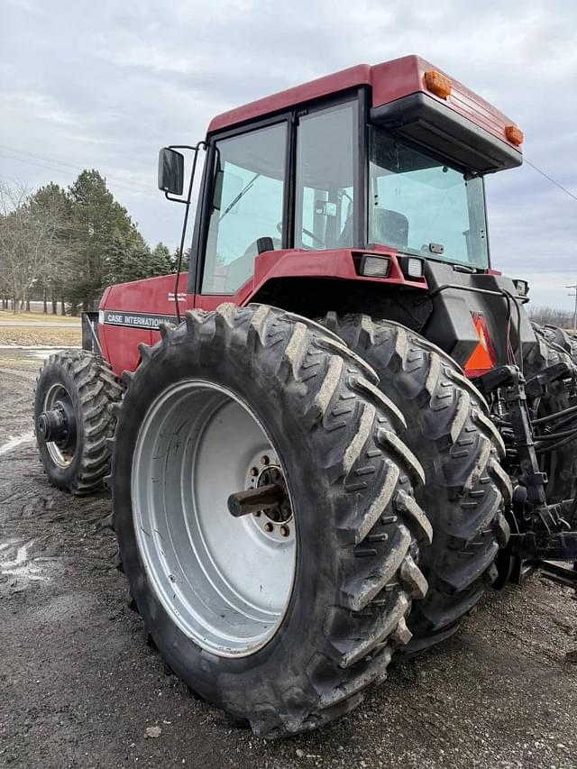 Image of Case IH 7130 equipment image 4