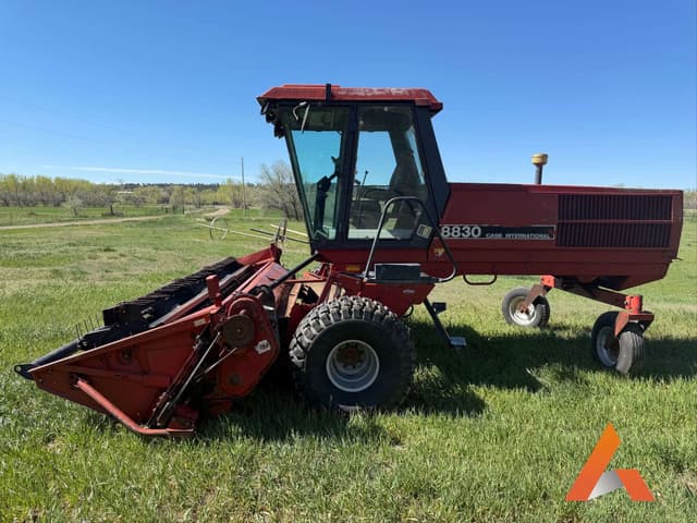 Image of Case IH 8830 equipment image 1