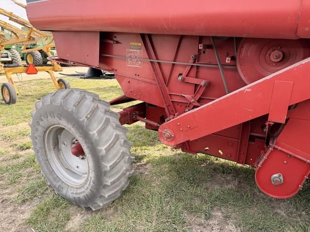 Image of Case IH 1680 equipment image 3