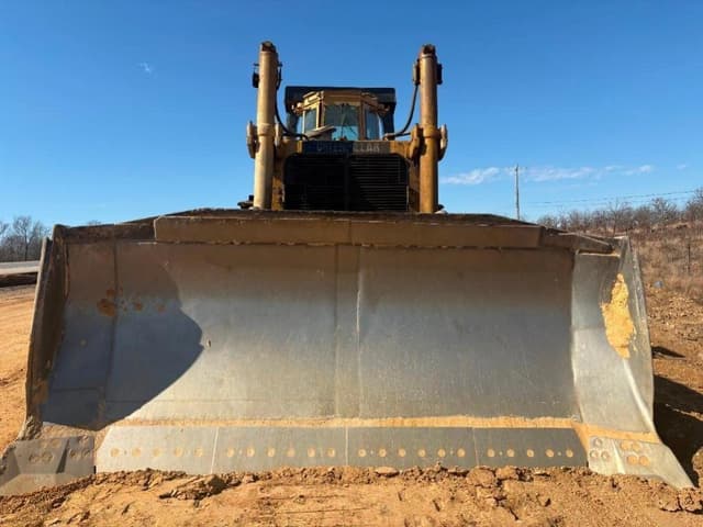 Image of Caterpillar D10N equipment image 1