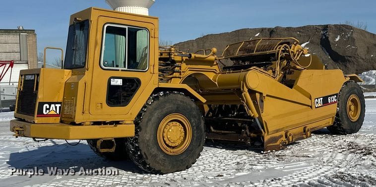 1990 Caterpillar 613C Equipment Image0