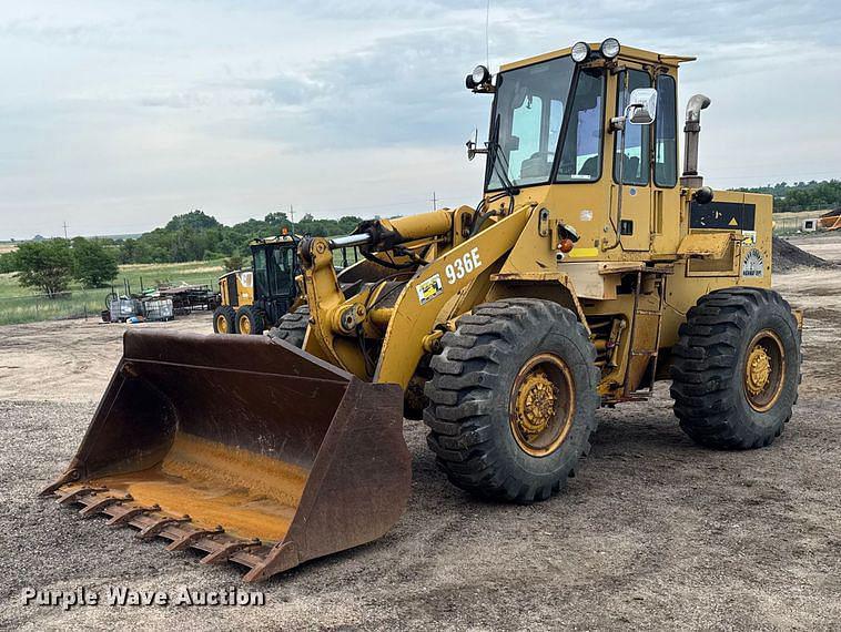 Image of Caterpillar 936E Primary image