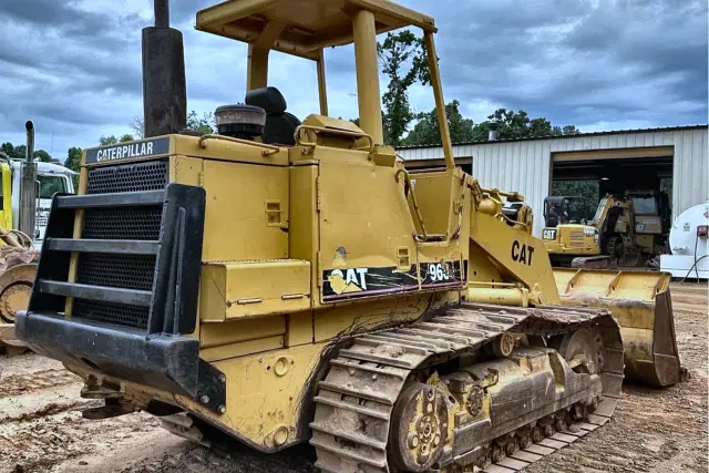 Image of Caterpillar 963 equipment image 4