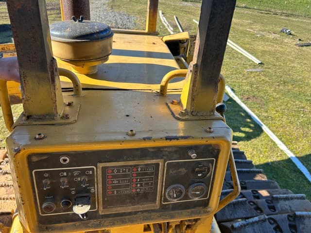 Image of Caterpillar D4H II equipment image 4