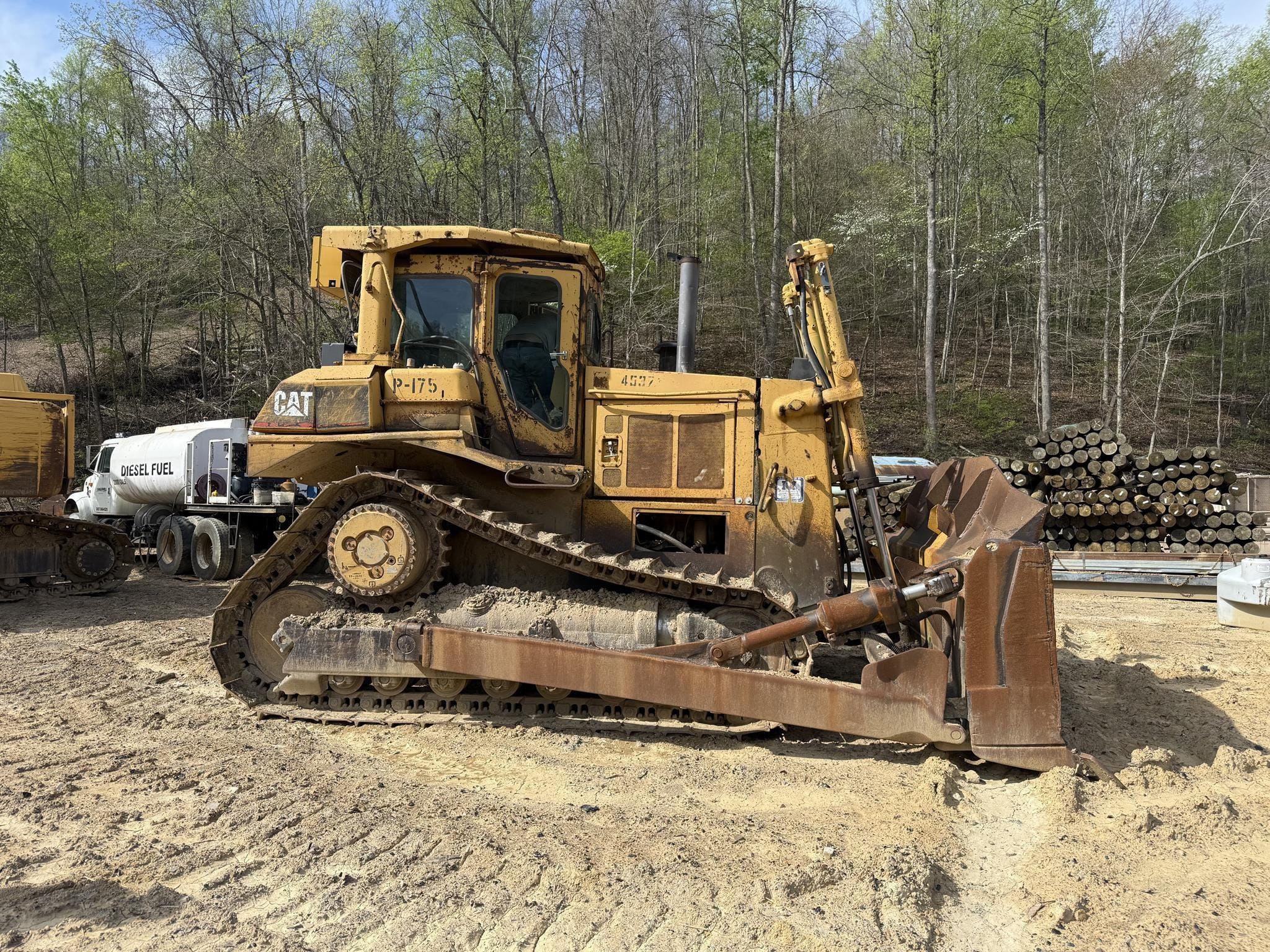 1990 Caterpillar D7H Equipment Image0