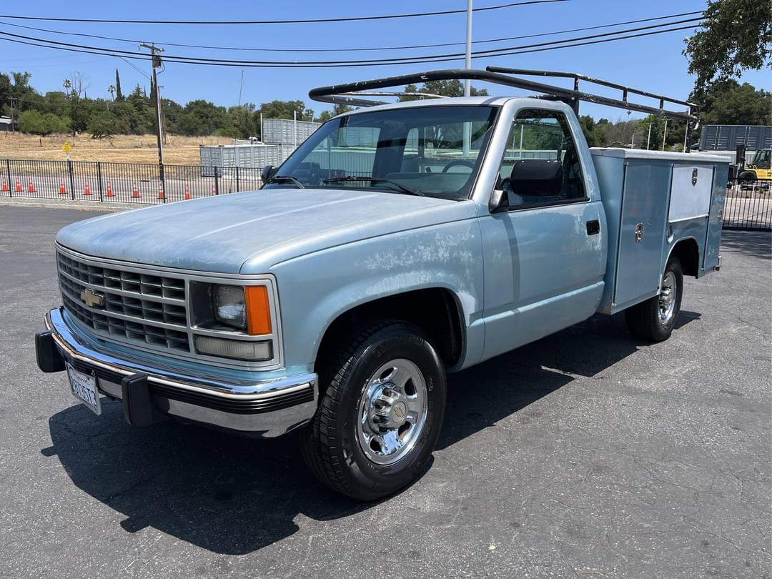 Image of Chevrolet 2500 Primary image