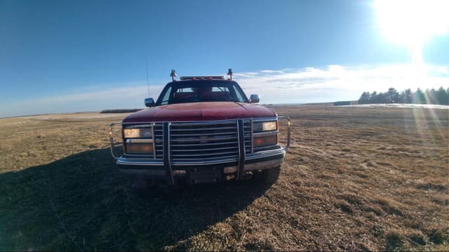 Image of Chevrolet 3500 equipment image 2