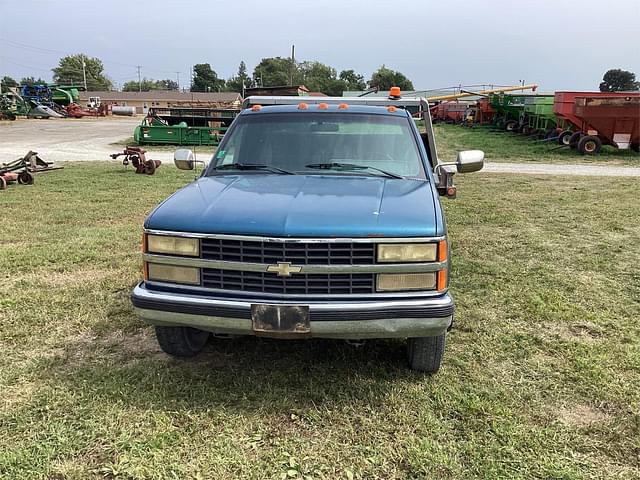 Image of Chevrolet C3500 equipment image 1