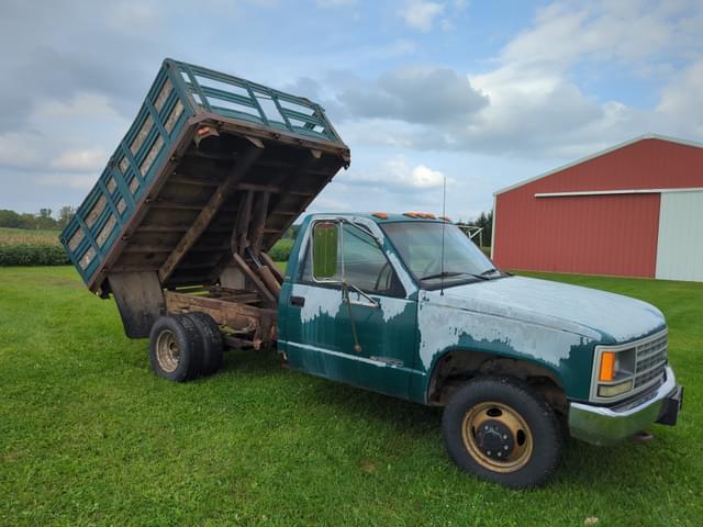 Image of Chevrolet C3500 equipment image 2