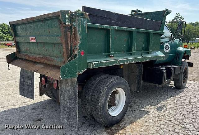 Image of Chevrolet C7 equipment image 4