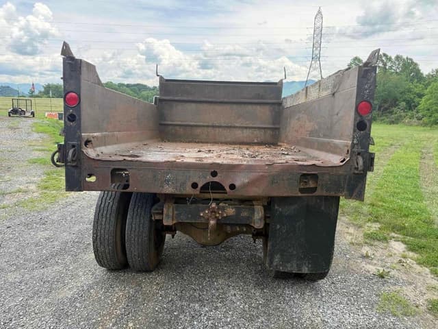 Image of Chevrolet C70 equipment image 3