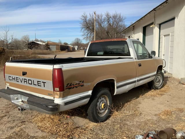 Image of Chevrolet 1500 equipment image 4