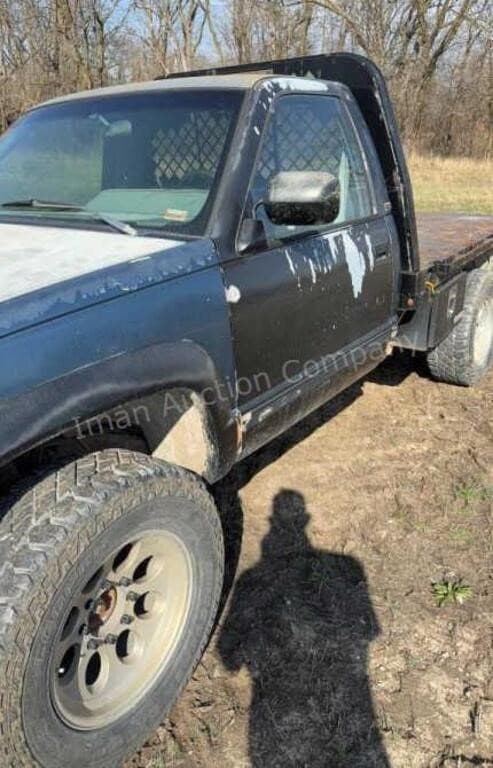 Image of Chevrolet 2500 equipment image 4