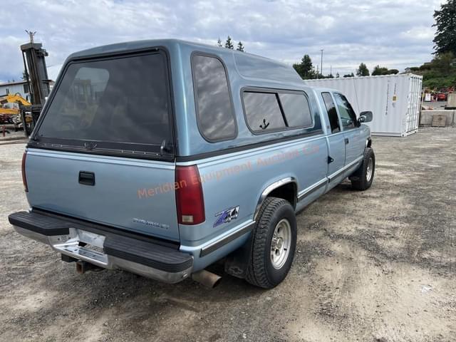 Image of Chevrolet K2500 equipment image 4