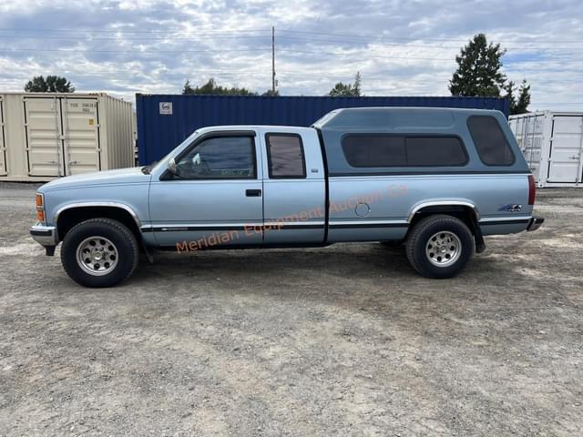 Image of Chevrolet K2500 equipment image 1