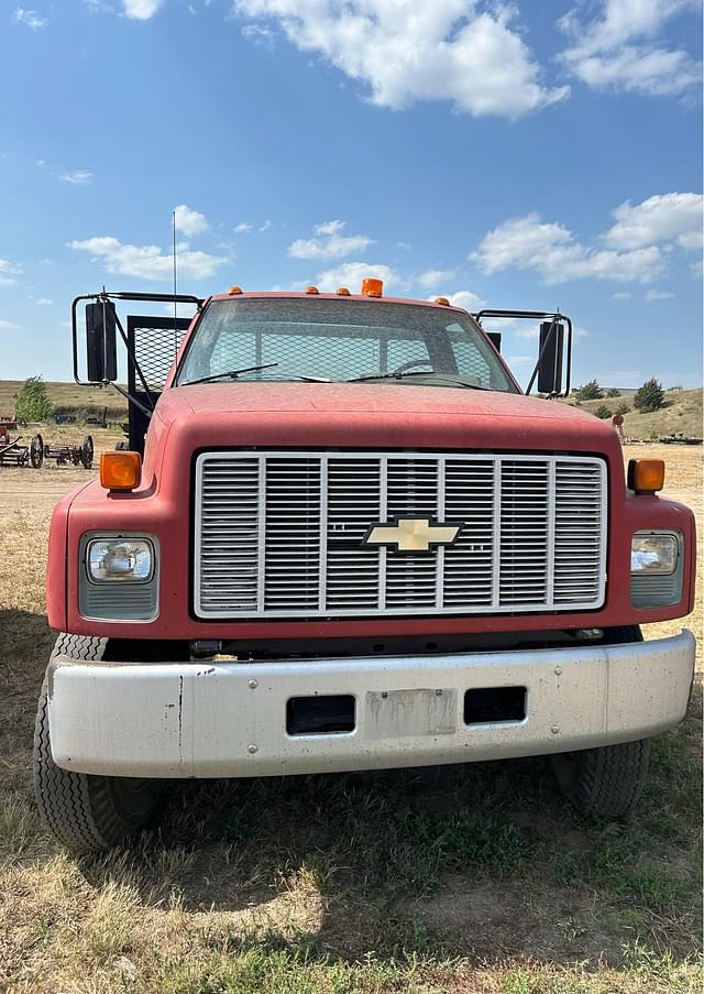 Image of Chevrolet Kodiak equipment image 2