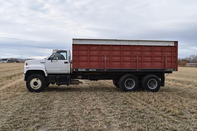 Image of Chevrolet Kodiak equipment image 3