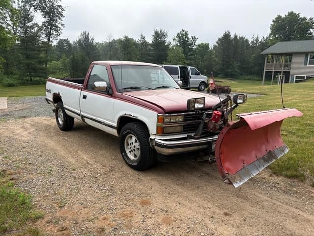 Image of Chevrolet 1500 equipment image 1