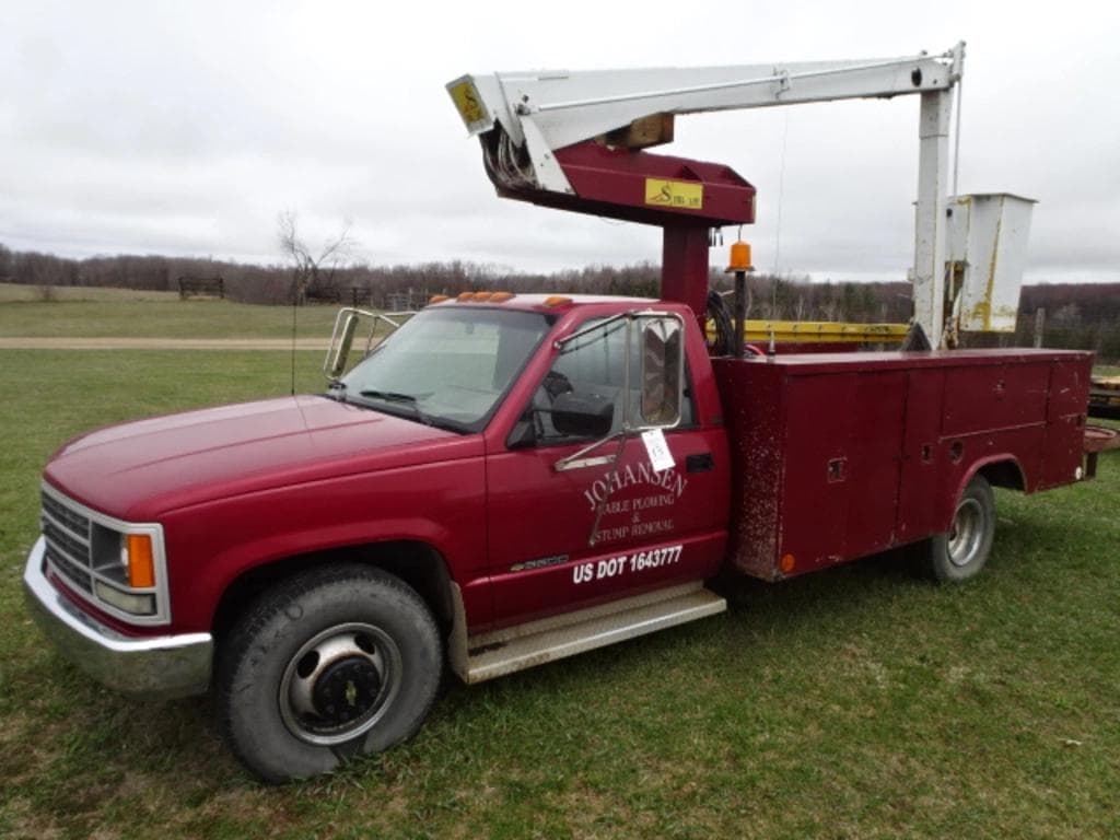 Image of Chevrolet 3500 Primary image