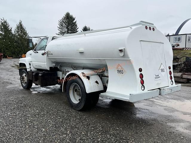 Image of Chevrolet Kodiak equipment image 2