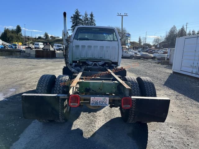 Image of Chevrolet Kodiak equipment image 3