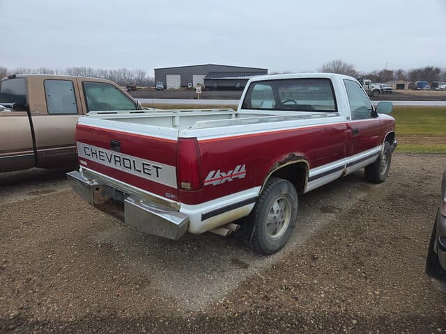 Image of Chevrolet Undetermined equipment image 2