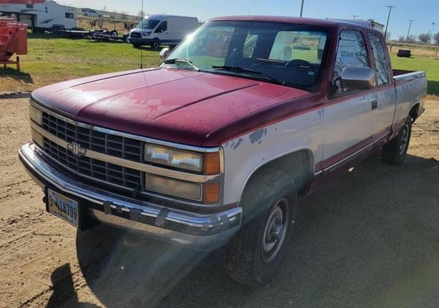 Image of Chevrolet 1500 equipment image 2