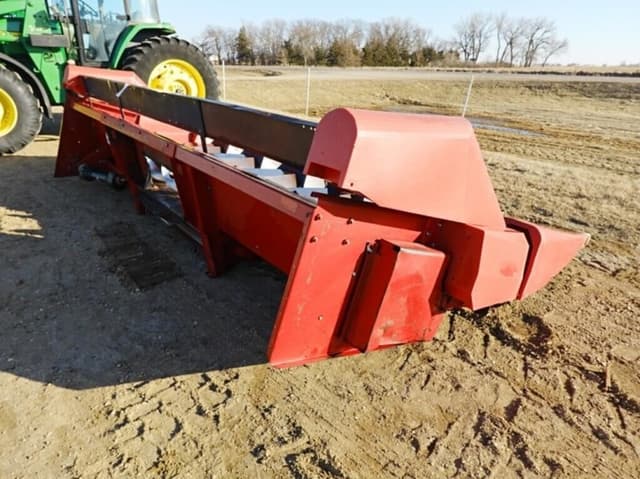 Image of Case IH 1063 equipment image 2