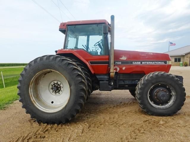 Image of Case IH 7130 equipment image 3