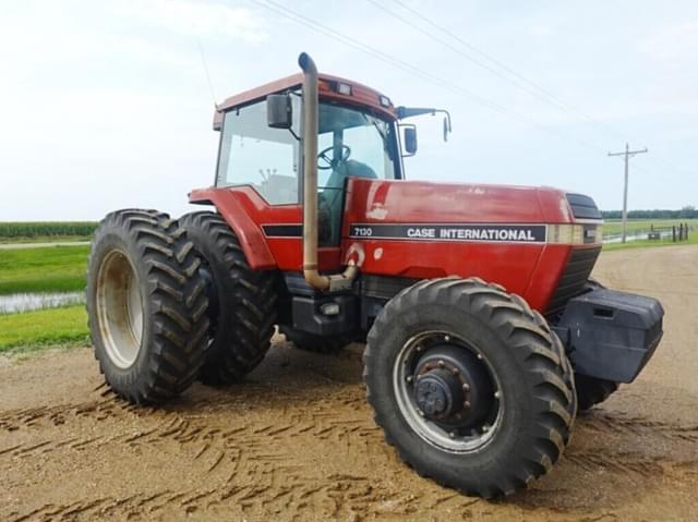 Image of Case IH 7130 equipment image 2