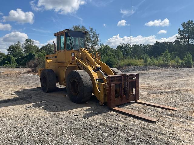 Image of John Deere 644EZ equipment image 2