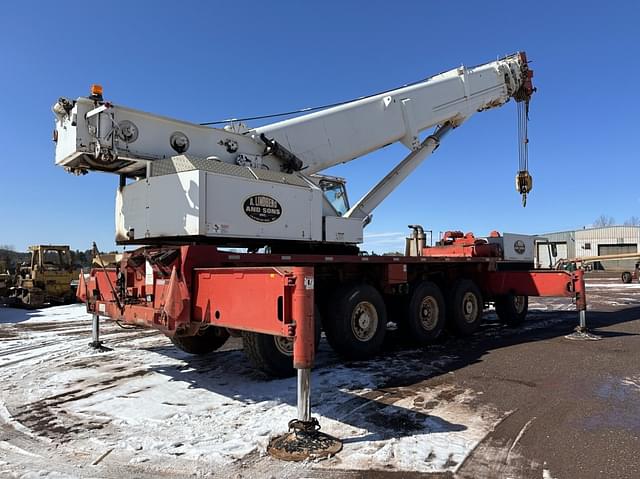 Image of Demag AC 335 equipment image 4