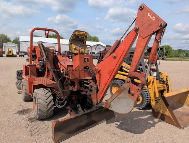 Image of Ditch Witch 5020 equipment image 3