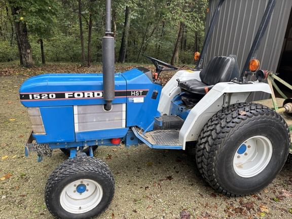 1990 Ford 1520 Equipment Image0