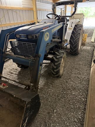 Image of Ford 1720 equipment image 1