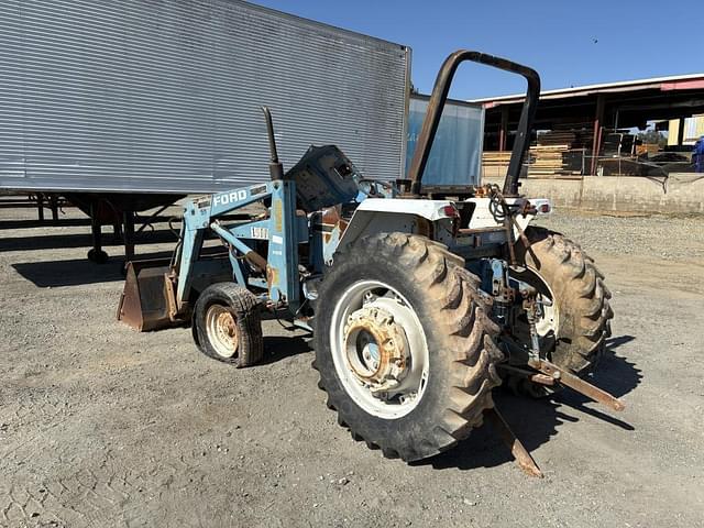 Image of Ford 2120 equipment image 3