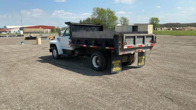 Image of Ford F700 equipment image 2