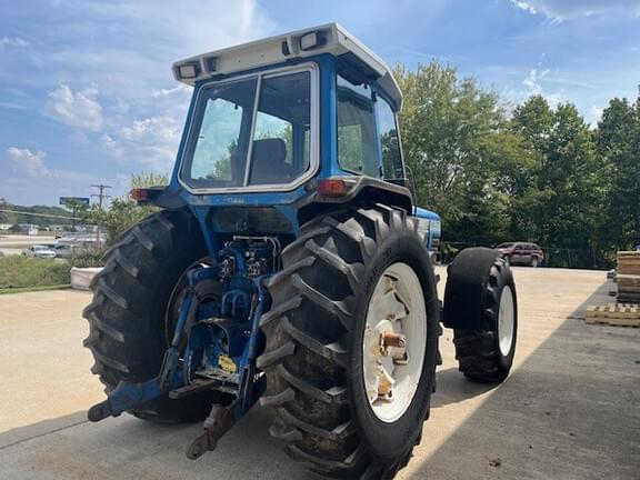 Image of Ford 8630 equipment image 2