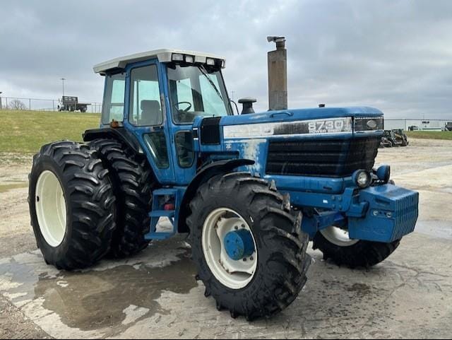 1990 Ford 8730 Equipment Image0