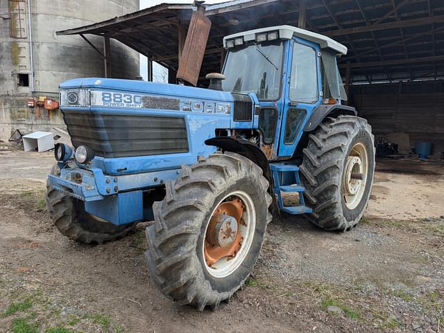 Image of Ford 8830 equipment image 3