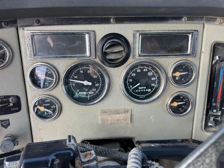 Main image Ford L9000 103
