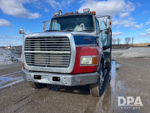 Image of Ford Aeromax L9000 equipment image 1